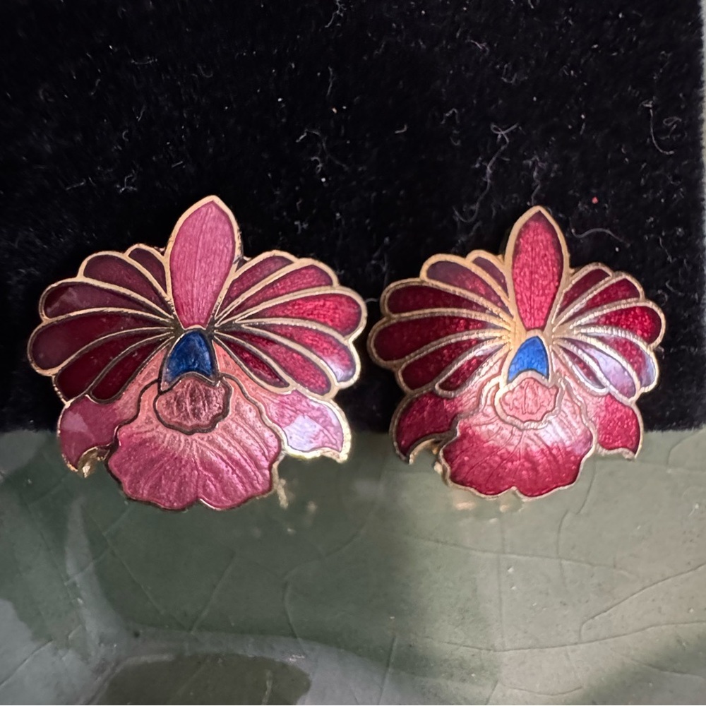 Cloisonne Orchid Gold Clip On Earrings